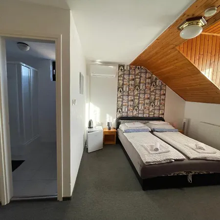Gasthof Mini 2*