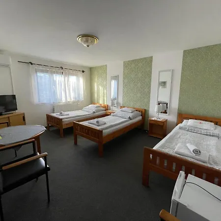 Mini 2* Nagykanizsa