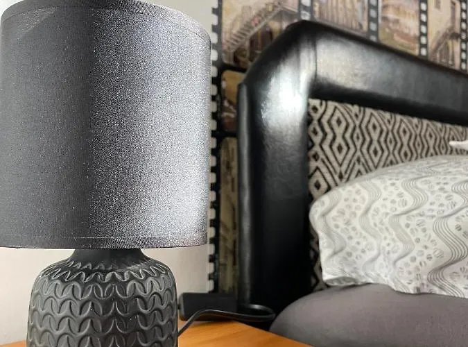 Mini Panzio 招待所 3*