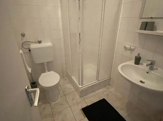 招待所 Mini Panzio 瑙吉考尼饶