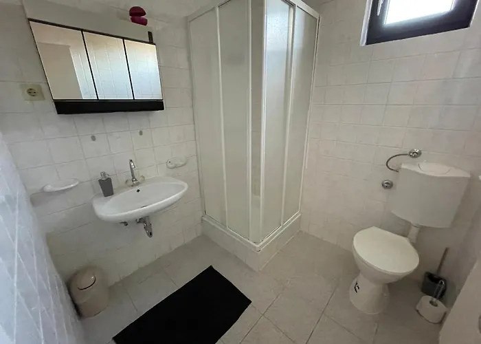 Mini Panzio 瑙吉考尼饶